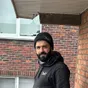 Ciya Ismet, zaakvoerder van Ciya Dakwerken, met brander op een plat dak